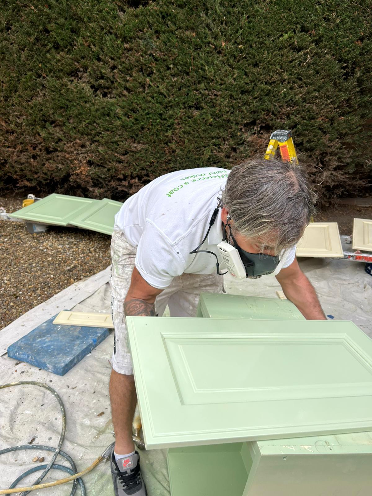 Spraying kitchen cabinet doors